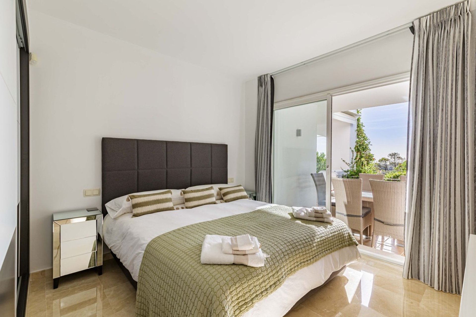 Rynek wtórny - apartment - Benahavís - La Quinta