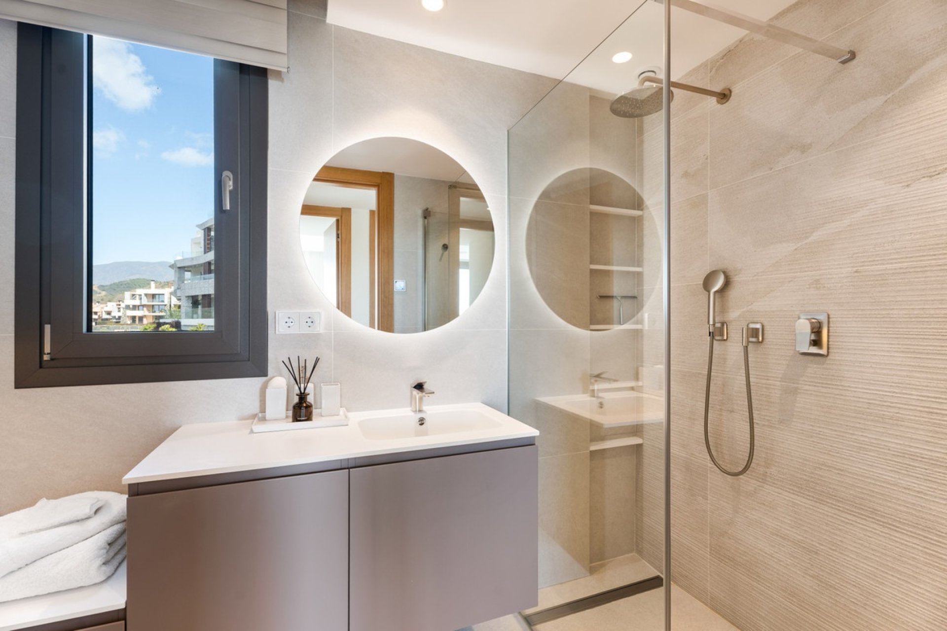 Rynek wtórny - apartment - Benahavís - La Quinta