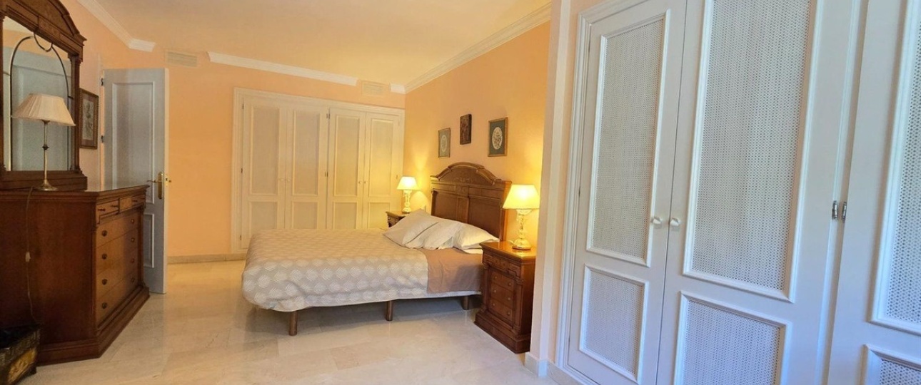 Rynek wtórny - apartment - Benahavís - La Quinta