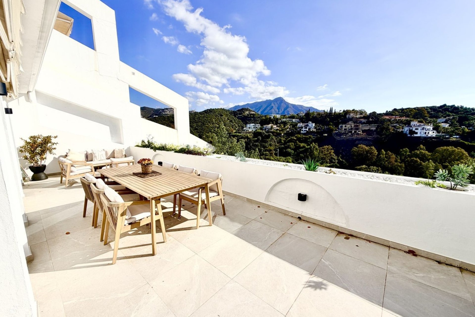 Rynek wtórny - apartment - Benahavís - La Quinta