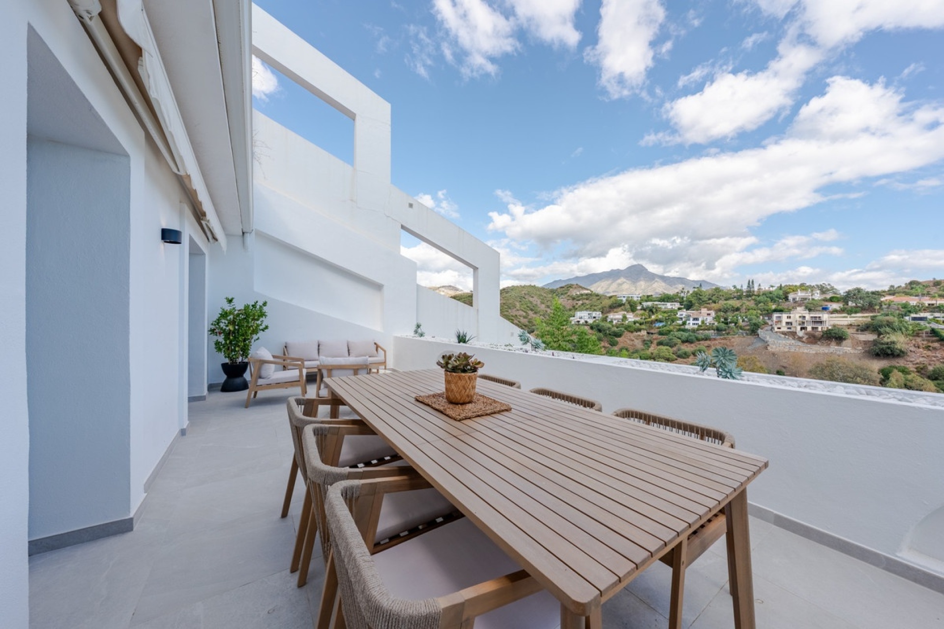 Rynek wtórny - apartment - Benahavís - La Quinta