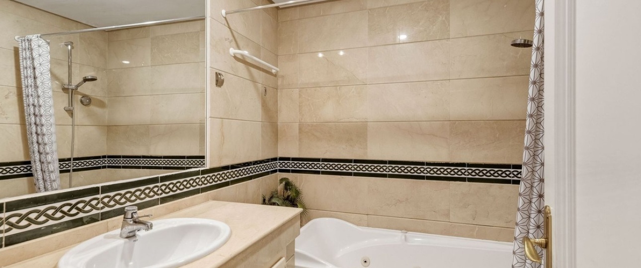 Rynek wtórny - apartment - Benahavís - Los Arqueros