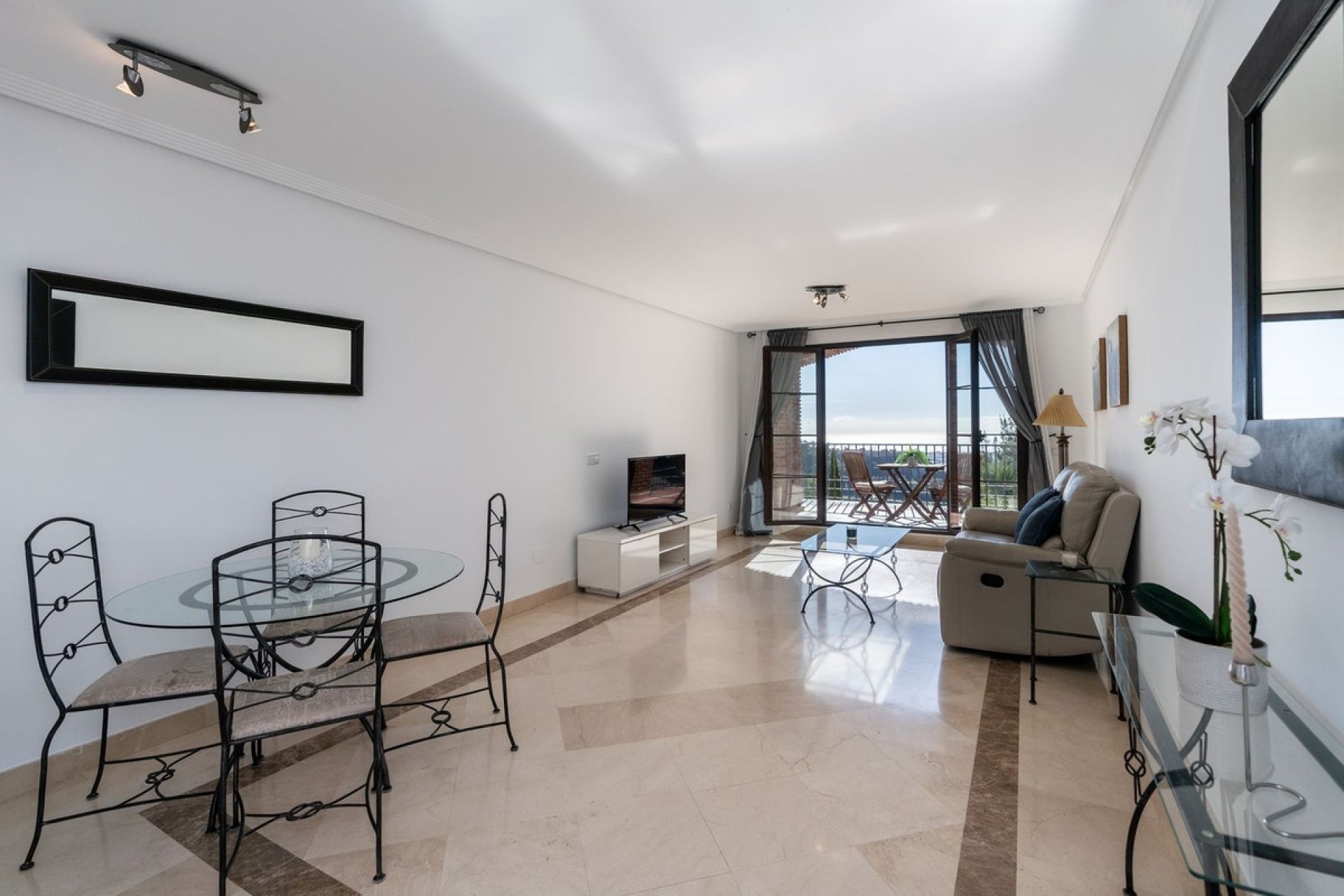 Rynek wtórny - apartment - Benahavís - Los Arqueros