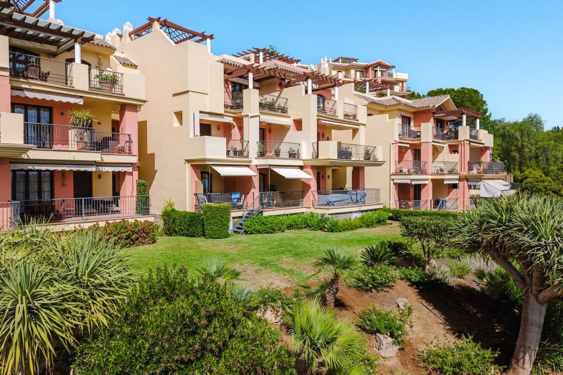 Rynek wtórny - apartment - Benahavís - Los Arqueros