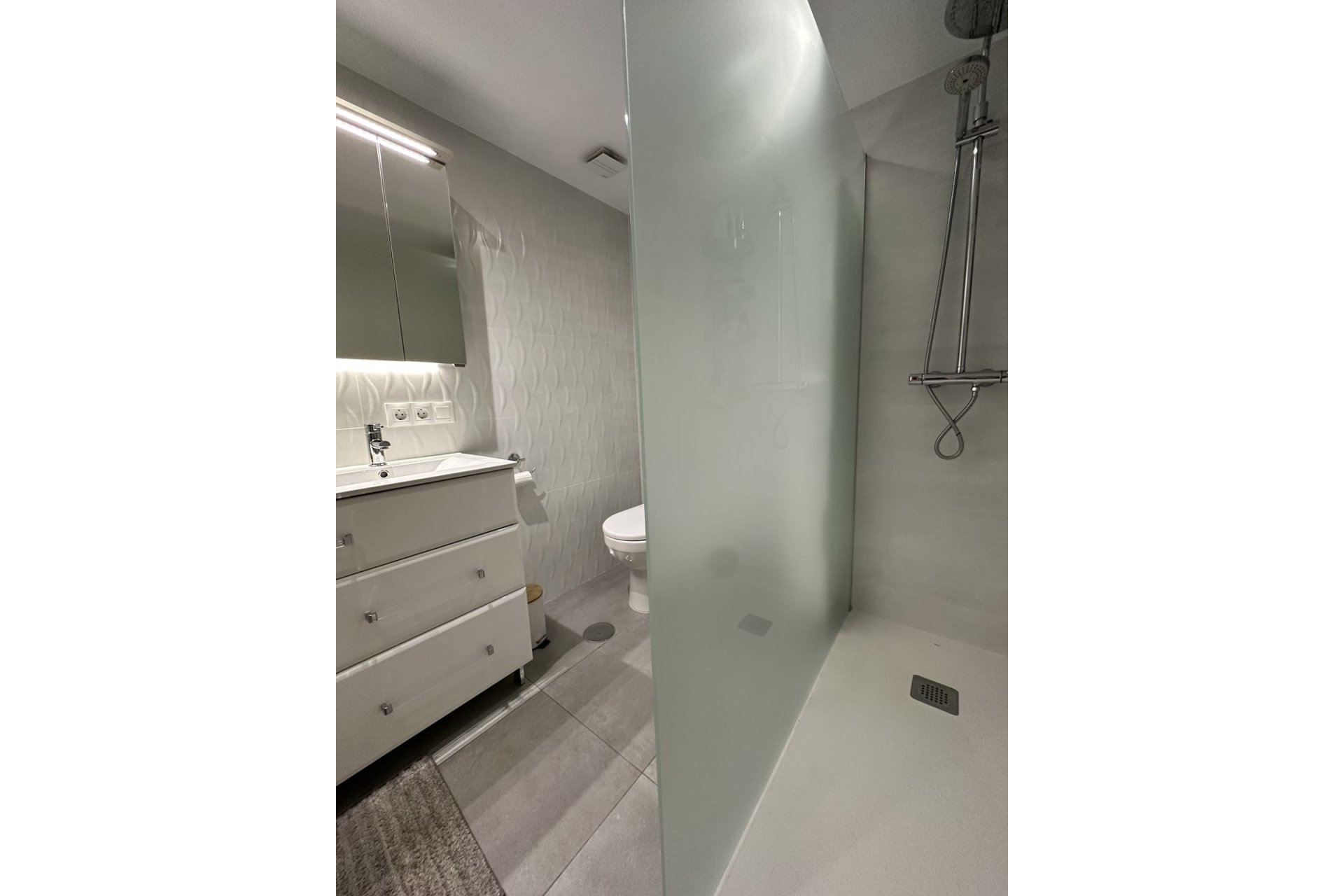 Rynek wtórny - apartment - Casares - Casares Centro