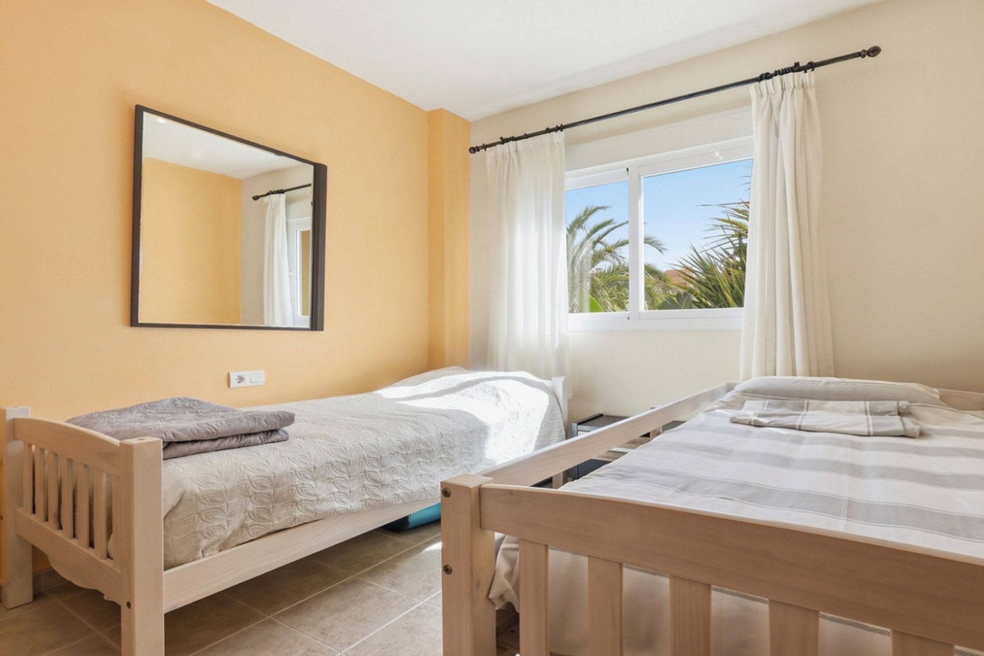 Rynek wtórny - apartment - Casares - Casares Centro