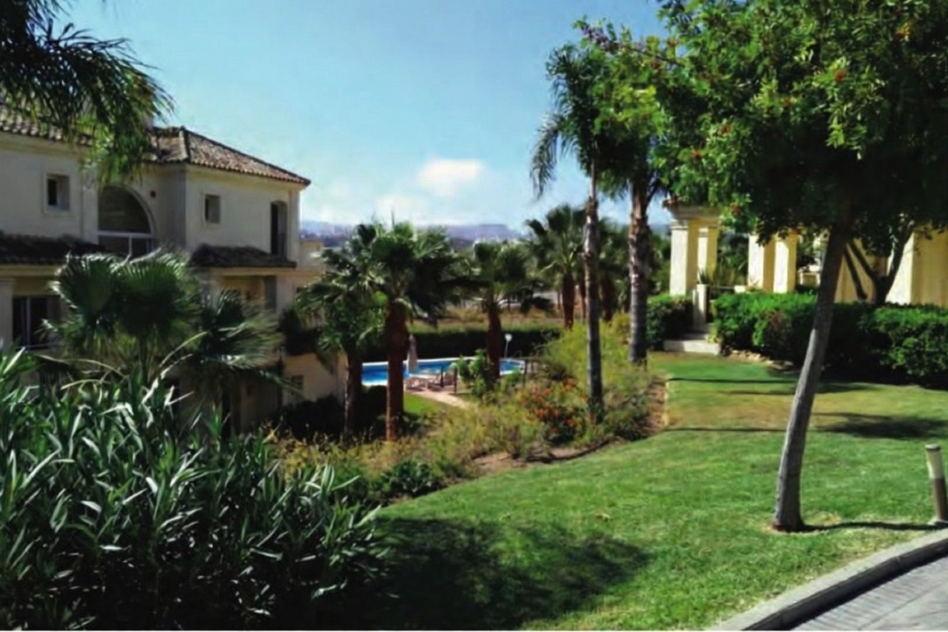 Rynek wtórny - apartment - Casares - Casares Playa
