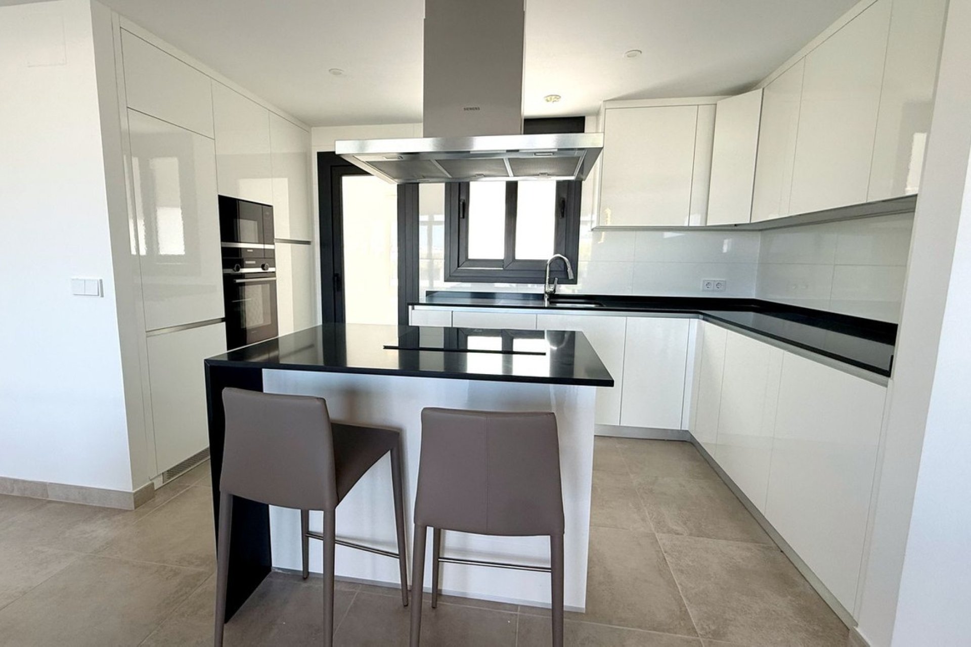Rynek wtórny - apartment - Estepona - Atalaya