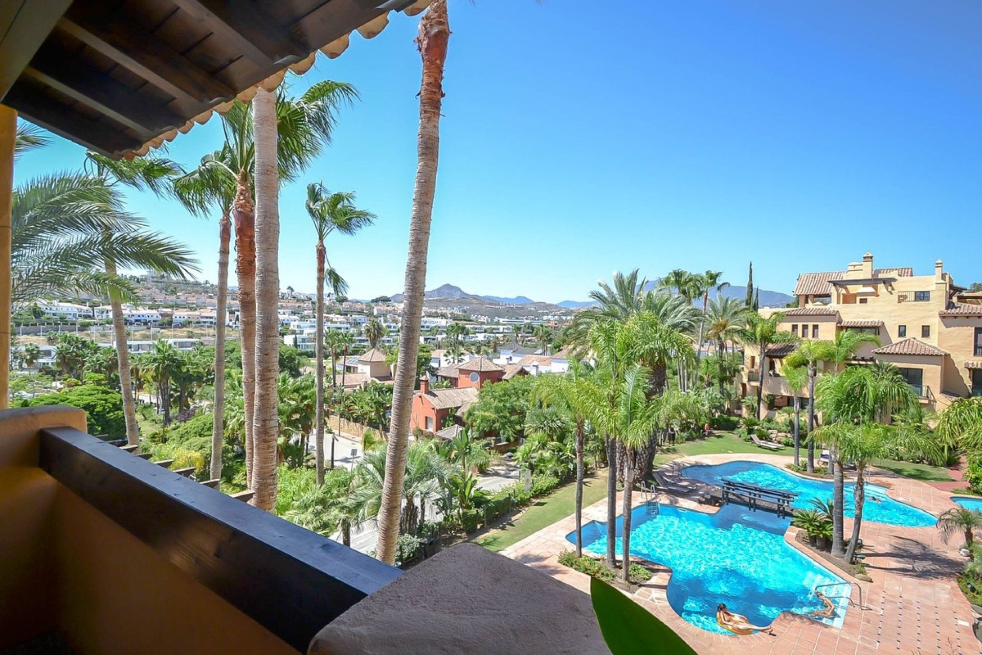 Rynek wtórny - apartment - Estepona - Atalaya