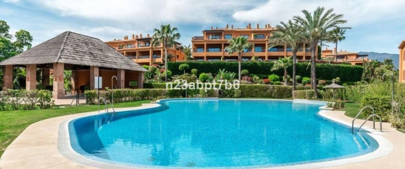 Rynek wtórny - apartment - Estepona - Atalaya