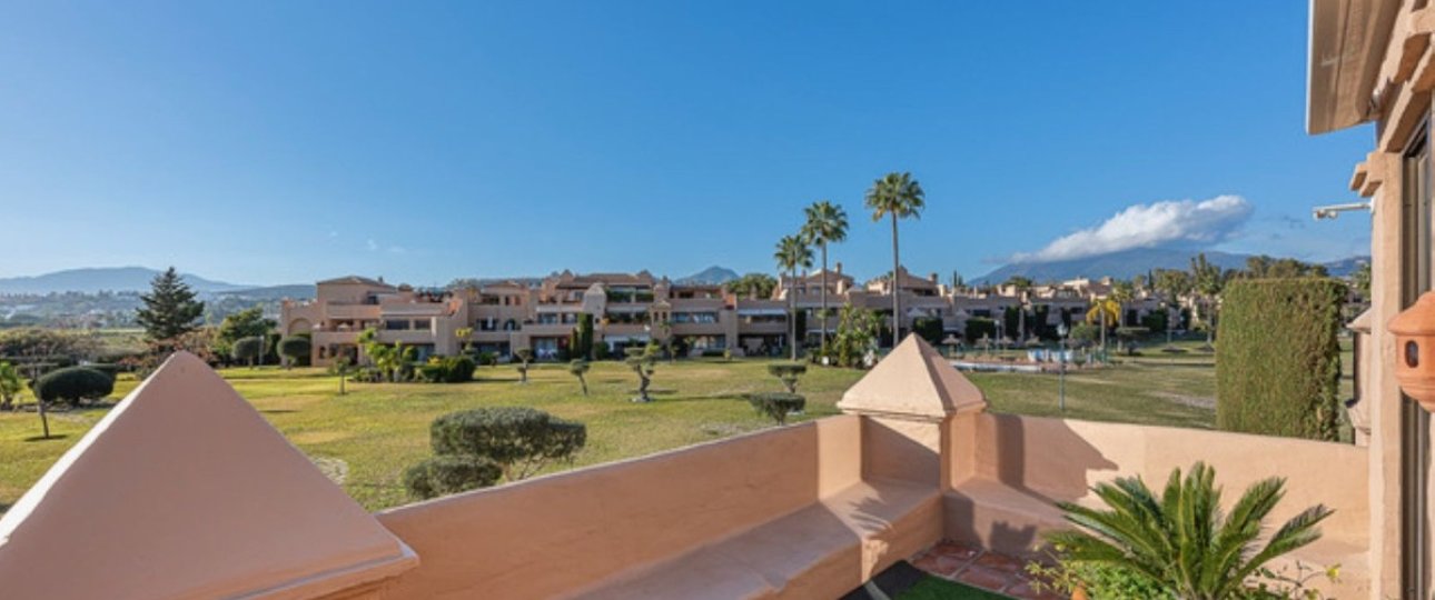 Rynek wtórny - apartment - Estepona - Atalaya