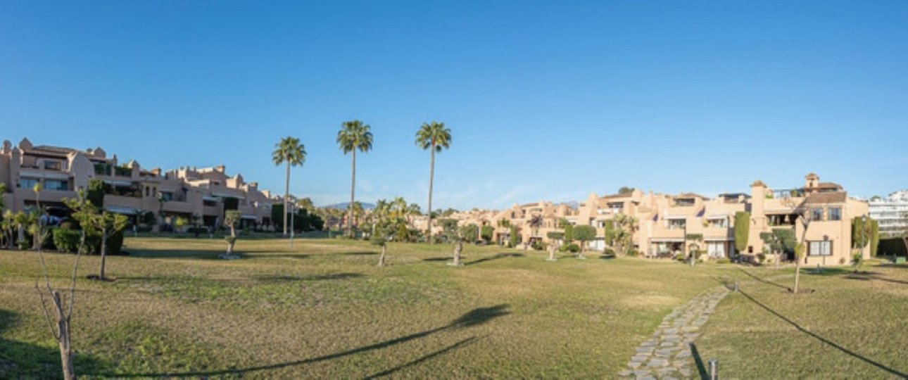 Rynek wtórny - apartment - Estepona - Atalaya