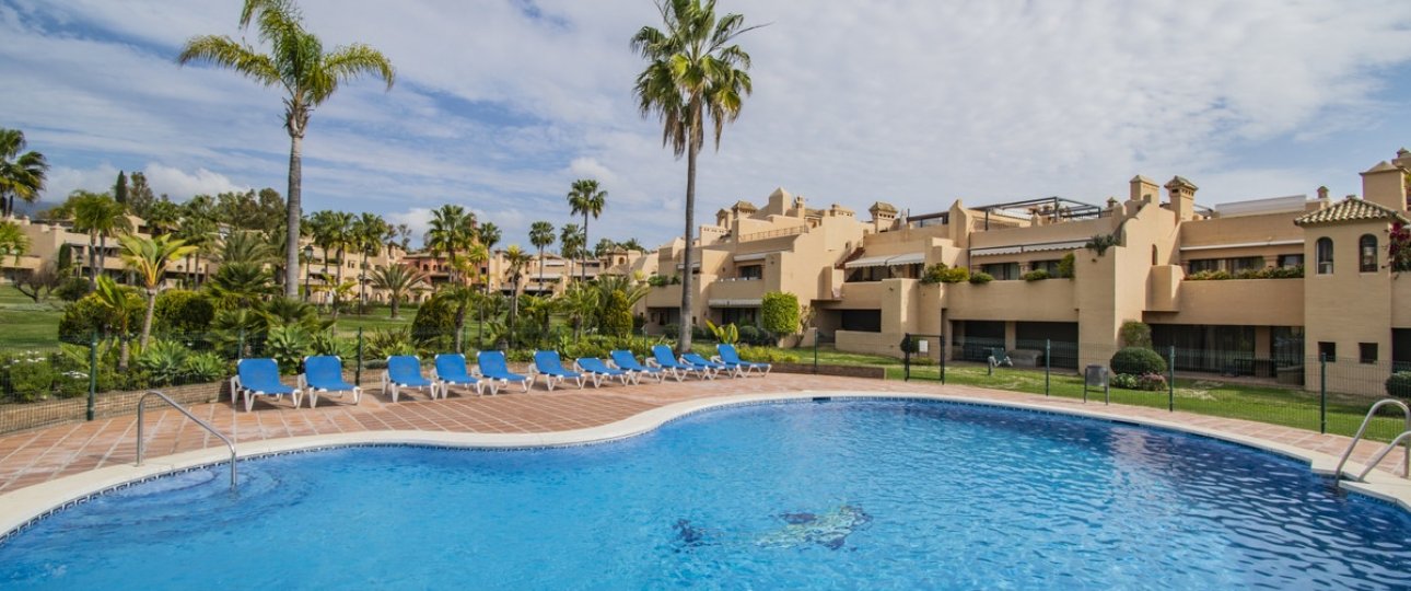 Rynek wtórny - apartment - Estepona - Atalaya