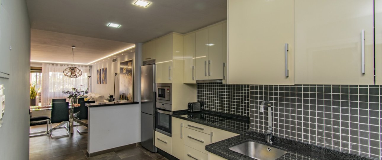 Rynek wtórny - apartment - Estepona - Atalaya