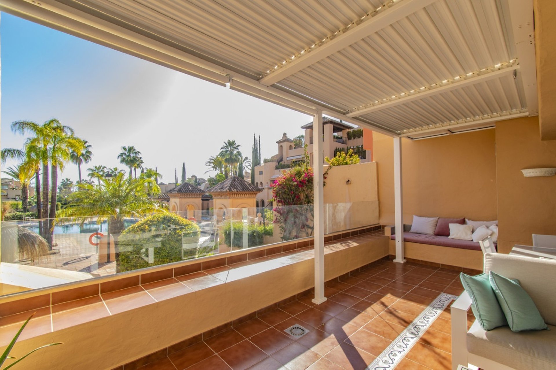 Rynek wtórny - apartment - Estepona - Atalaya