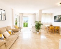 Rynek wtórny - apartment - Estepona - Atalaya
