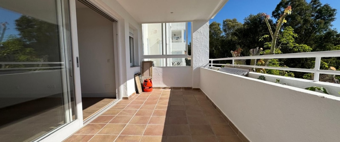 Rynek wtórny - apartment - Estepona - Atalaya