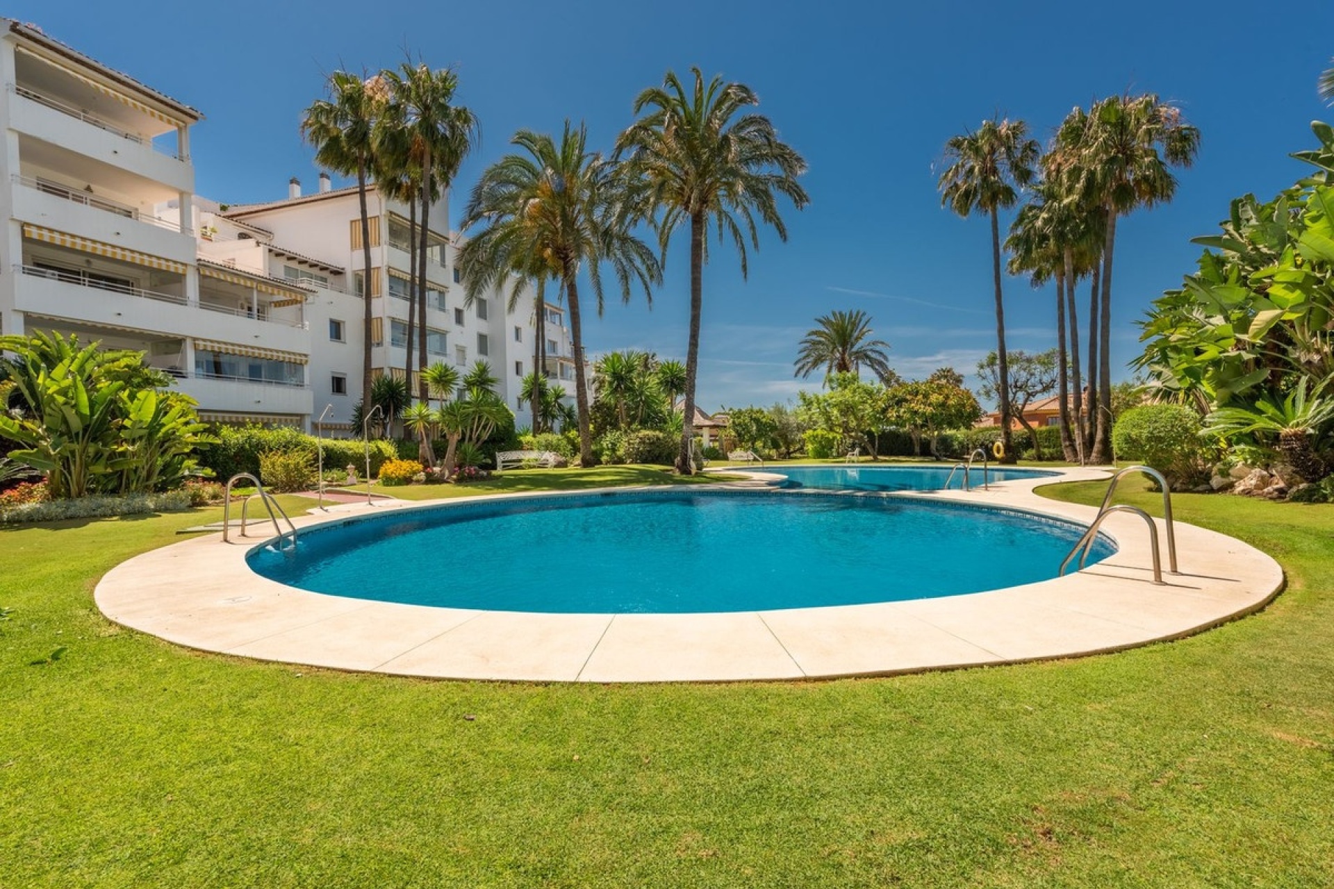 Rynek wtórny - apartment - Estepona - Atalaya