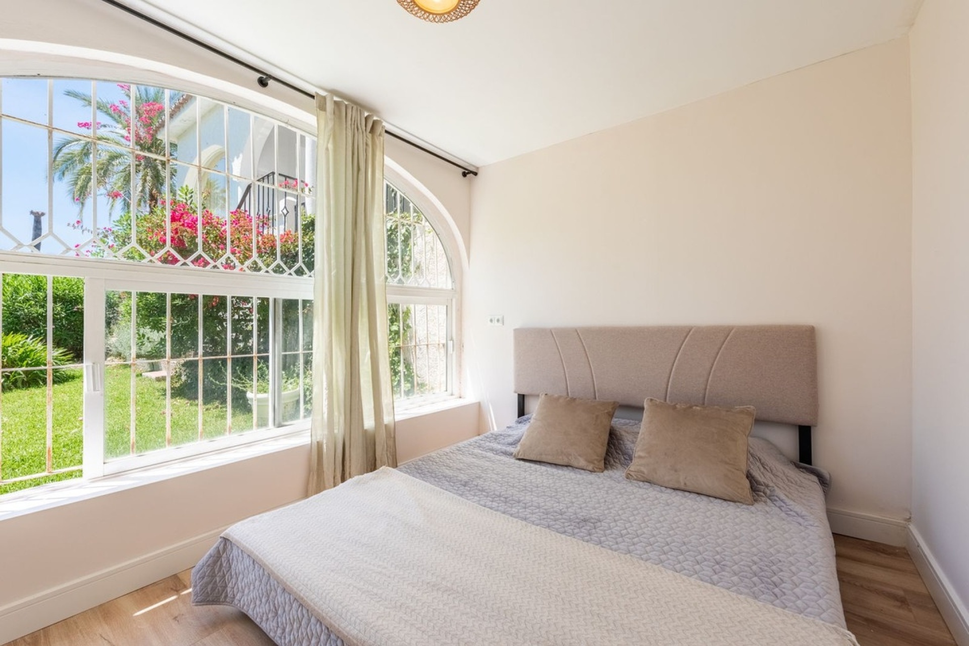 Rynek wtórny - apartment - Estepona - Atalaya