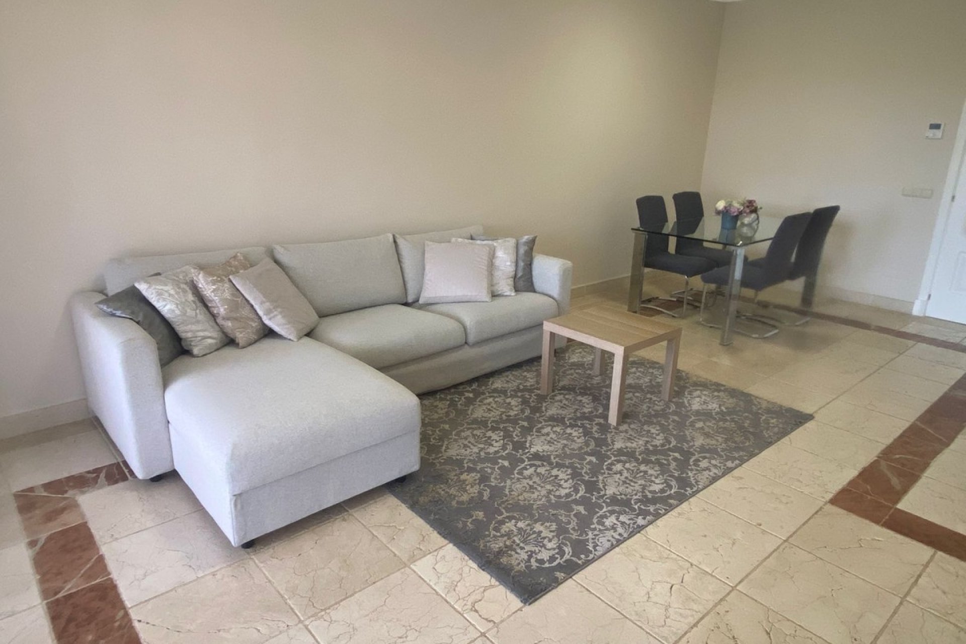 Rynek wtórny - apartment - Estepona - Atalaya