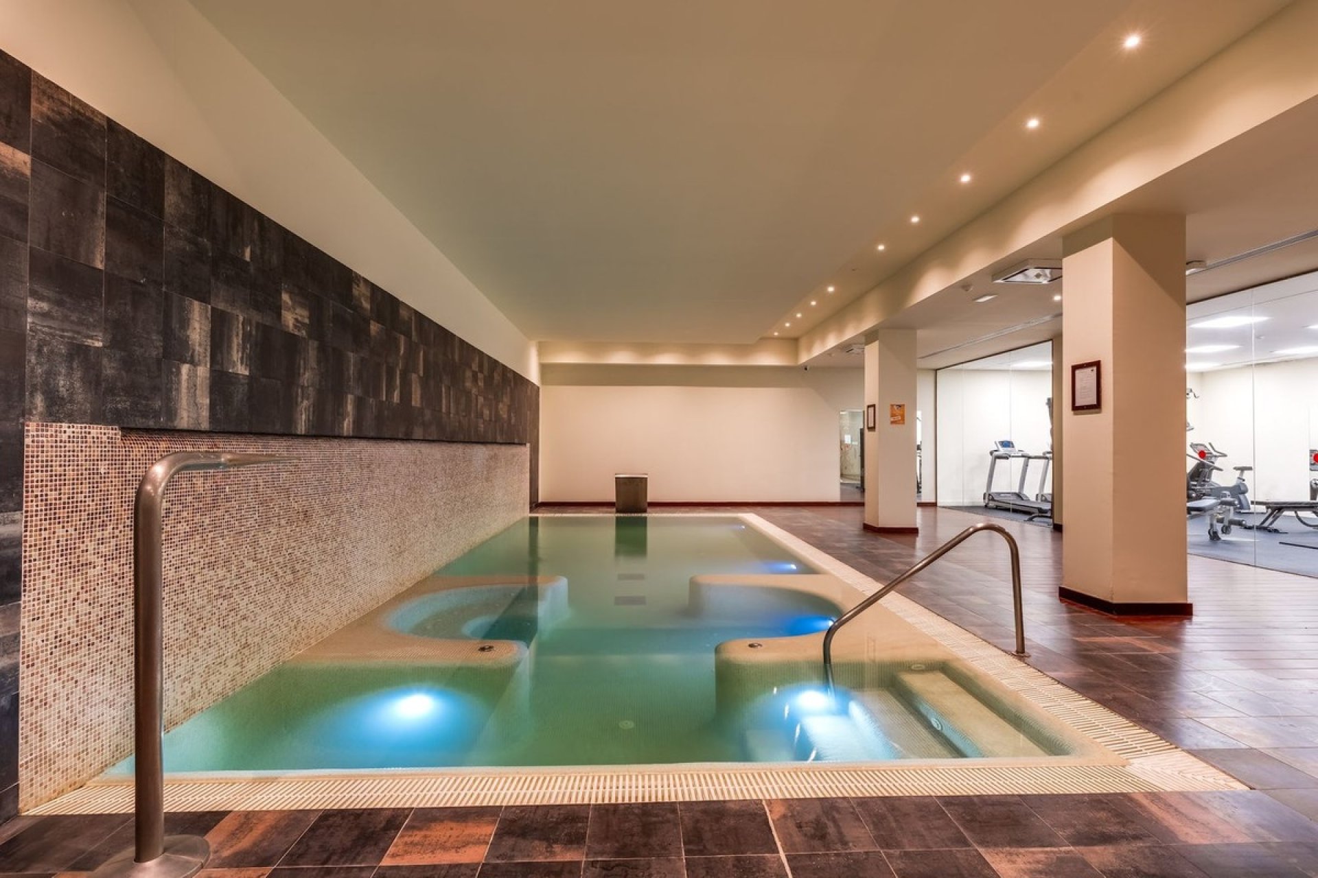 Rynek wtórny - apartment - Estepona - Atalaya