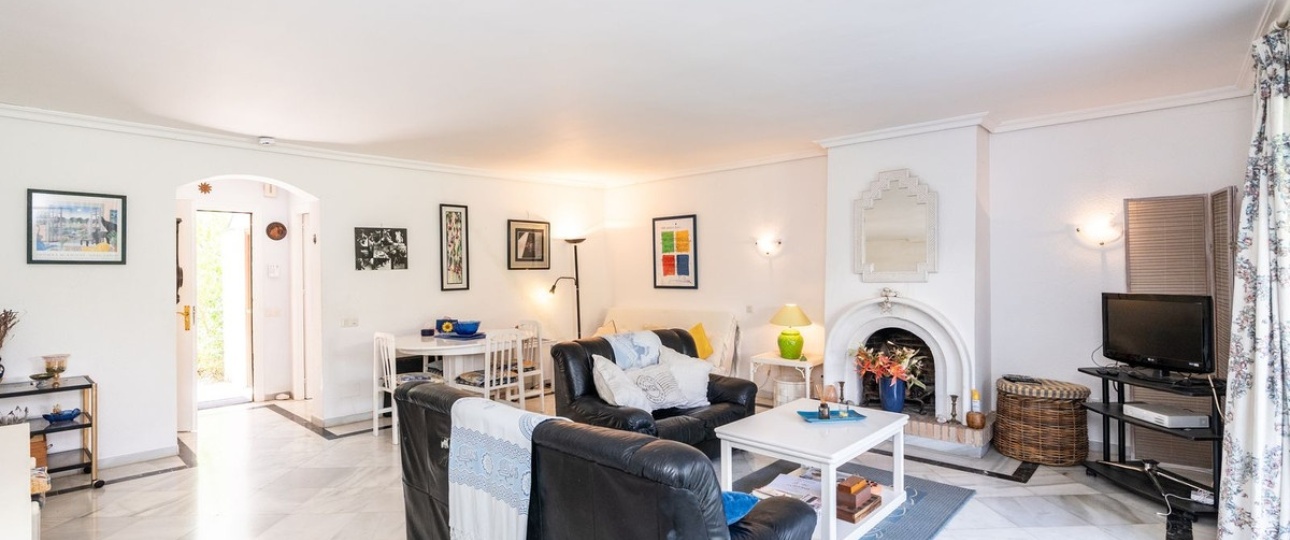 Rynek wtórny - apartment - Estepona - Atalaya