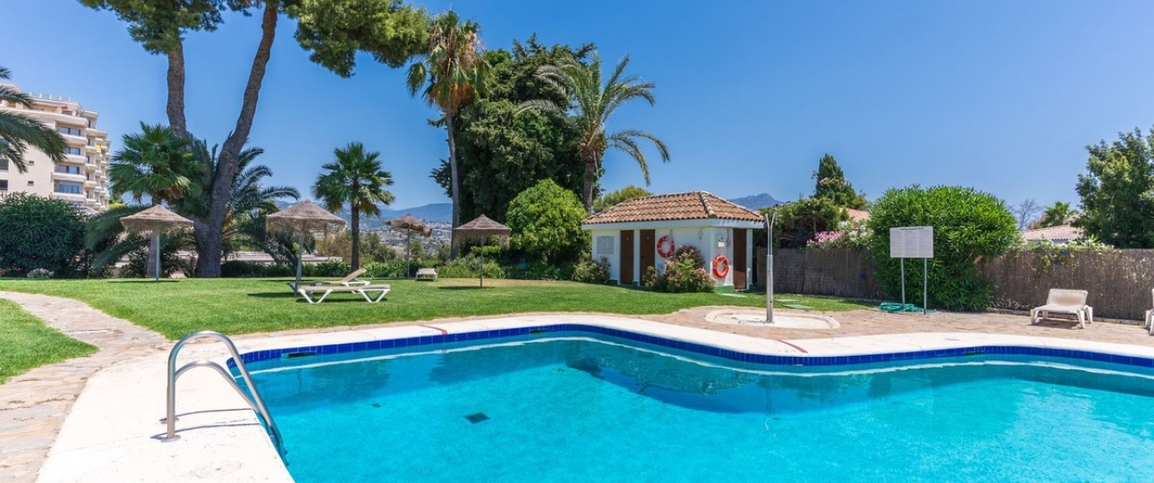Rynek wtórny - apartment - Estepona - Atalaya
