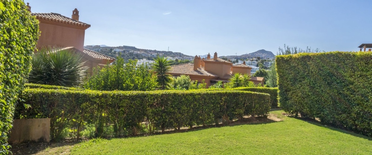 Rynek wtórny - apartment - Estepona - Atalaya