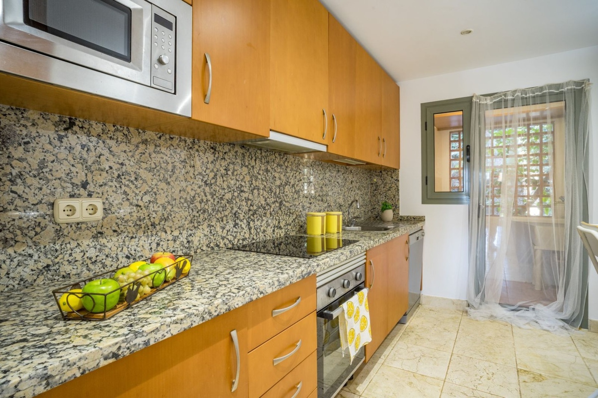 Rynek wtórny - apartment - Estepona - Atalaya