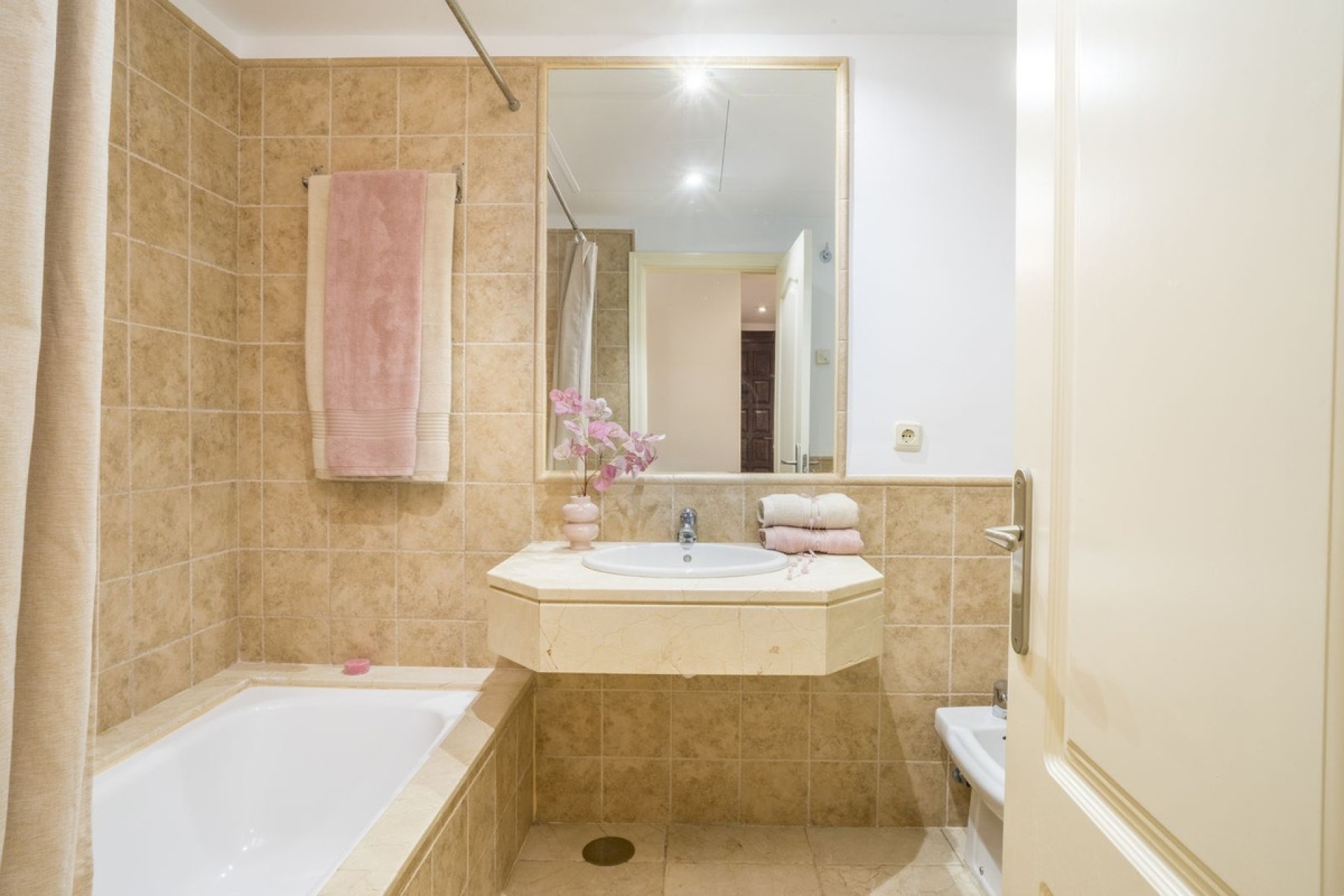 Rynek wtórny - apartment - Estepona - Atalaya