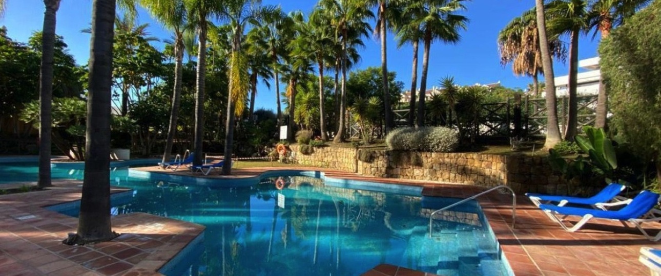 Rynek wtórny - apartment - Estepona - Atalaya