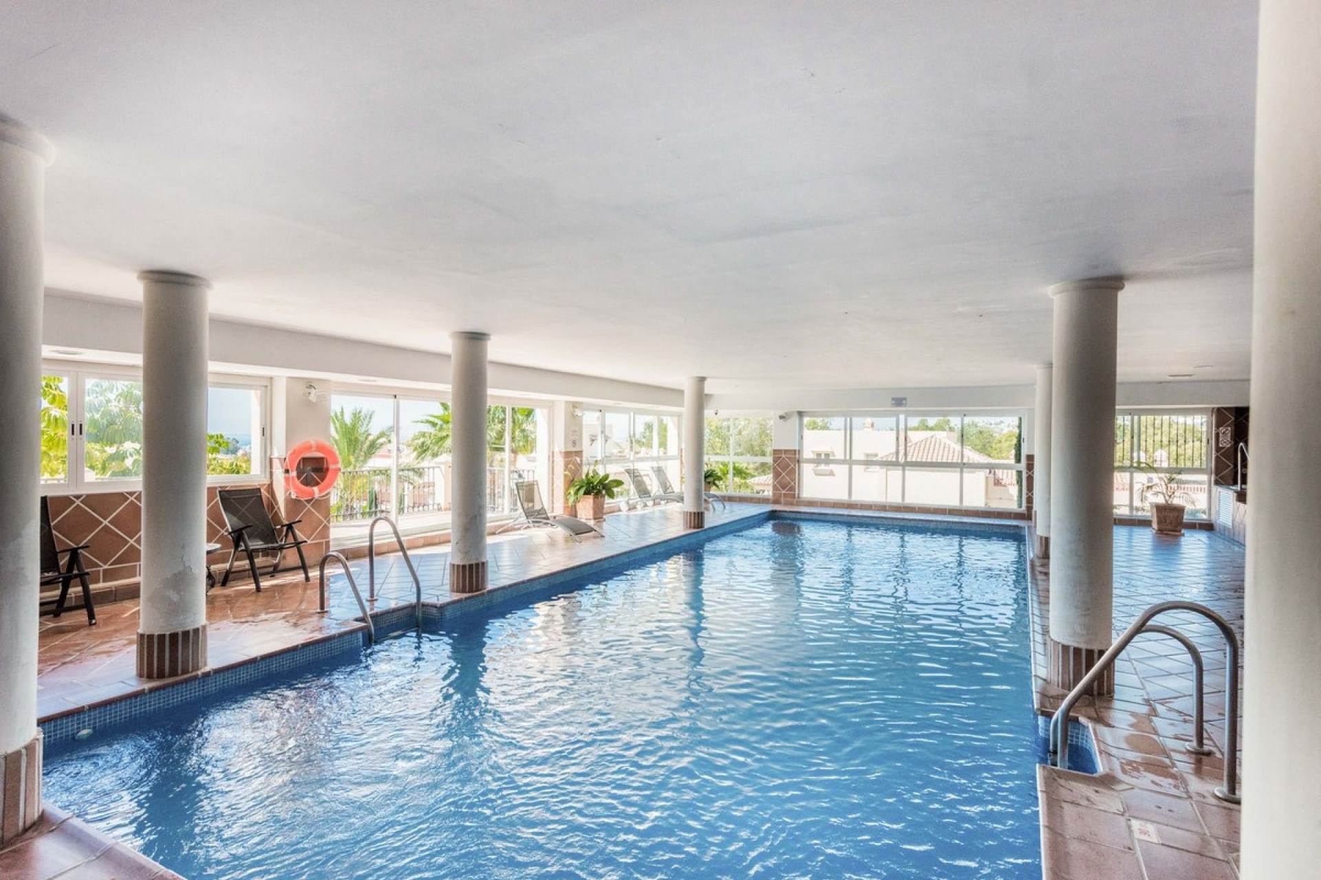 Rynek wtórny - apartment - Estepona - Atalaya