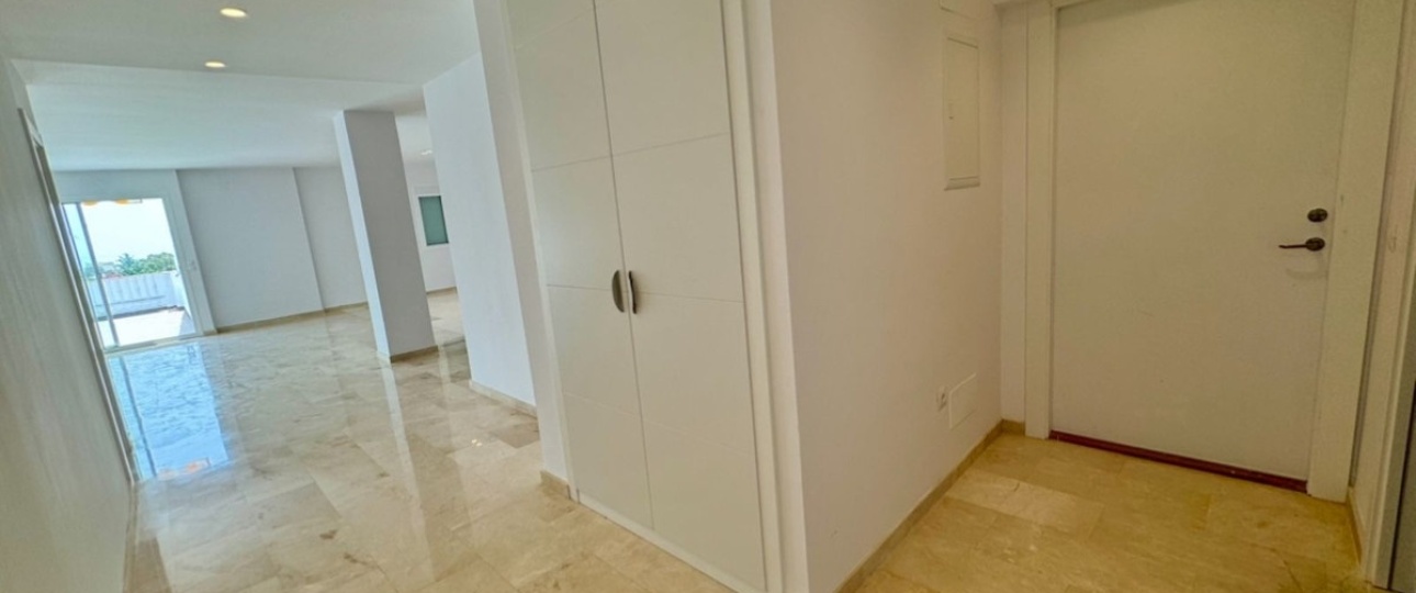 Rynek wtórny - apartment - Estepona - Atalaya