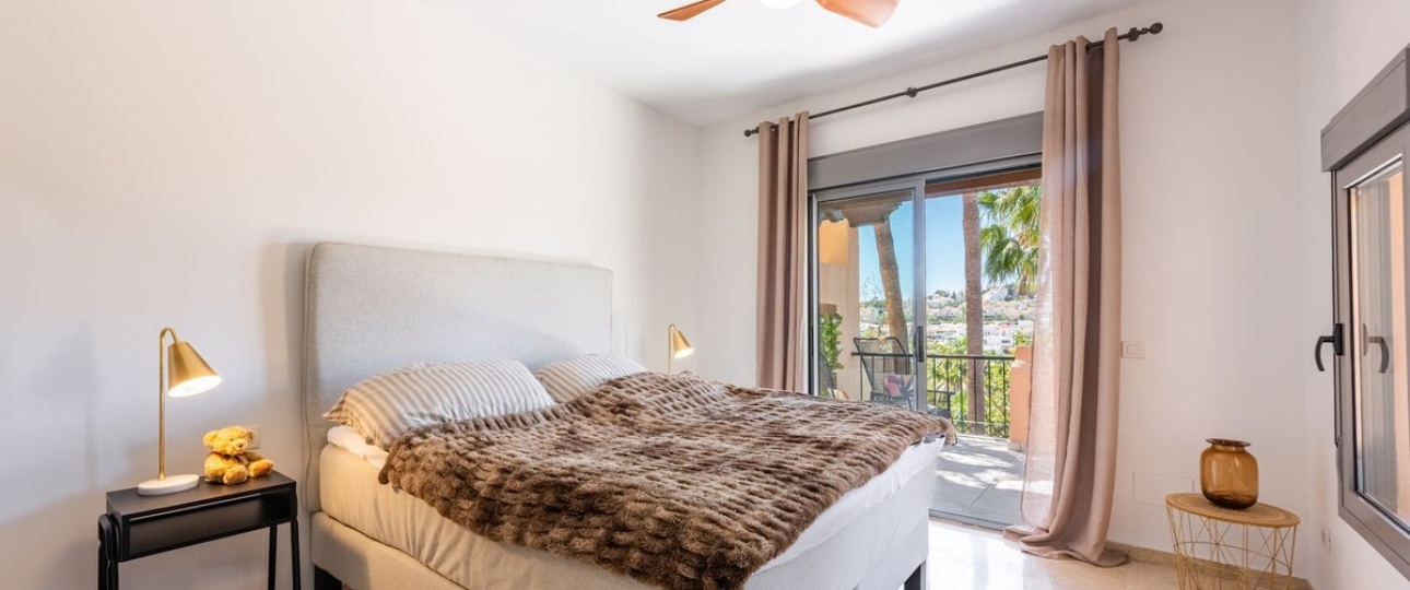 Rynek wtórny - apartment - Estepona - Atalaya