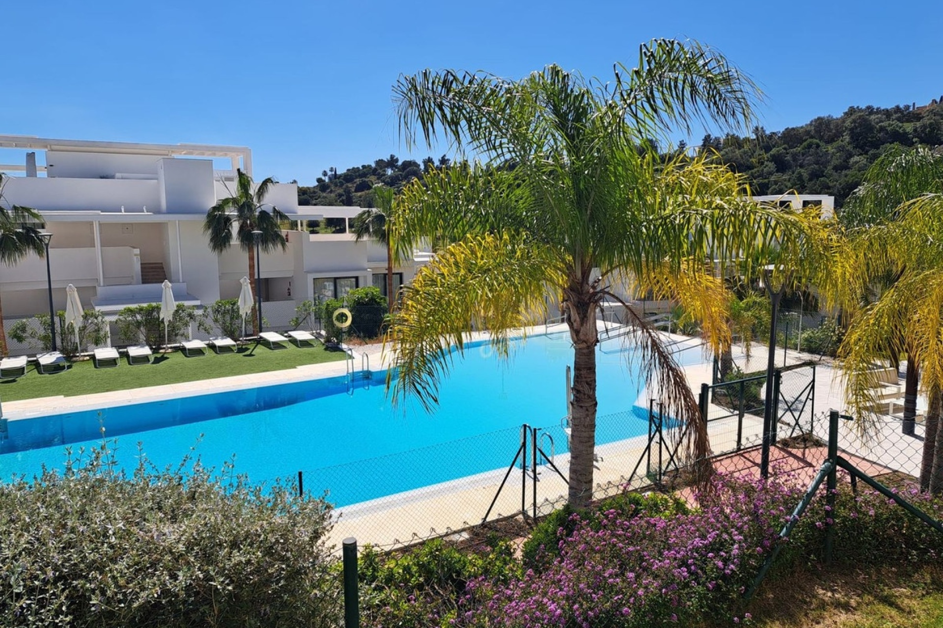 Rynek wtórny - apartment - Estepona - Atalaya