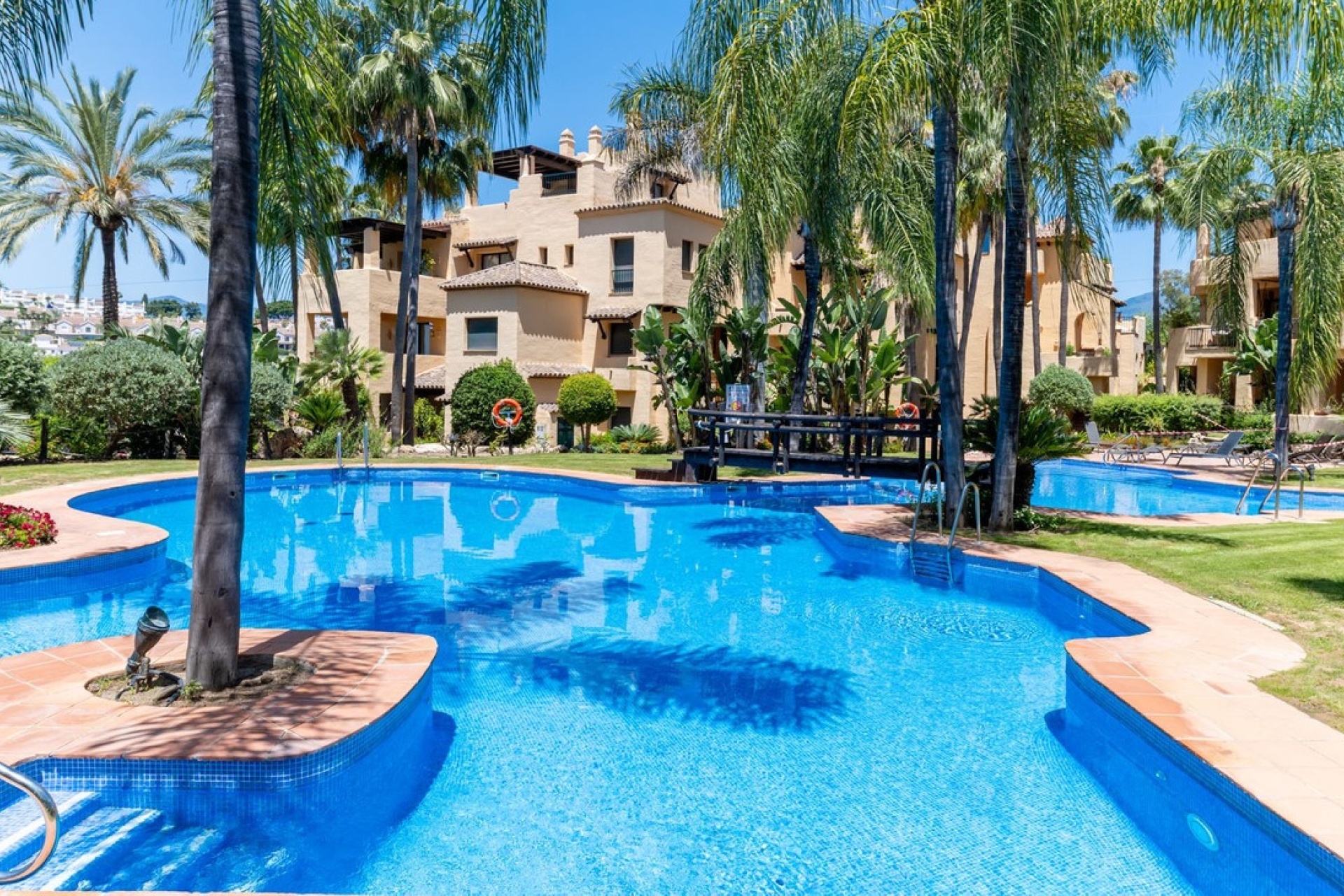 Rynek wtórny - apartment - Estepona - Atalaya