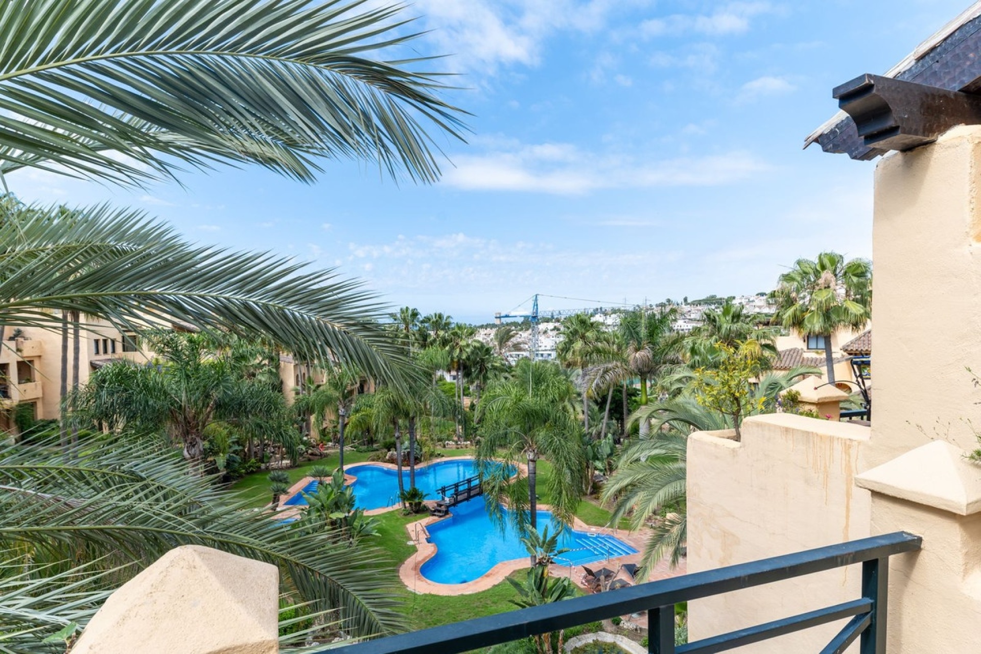 Rynek wtórny - apartment - Estepona - Atalaya