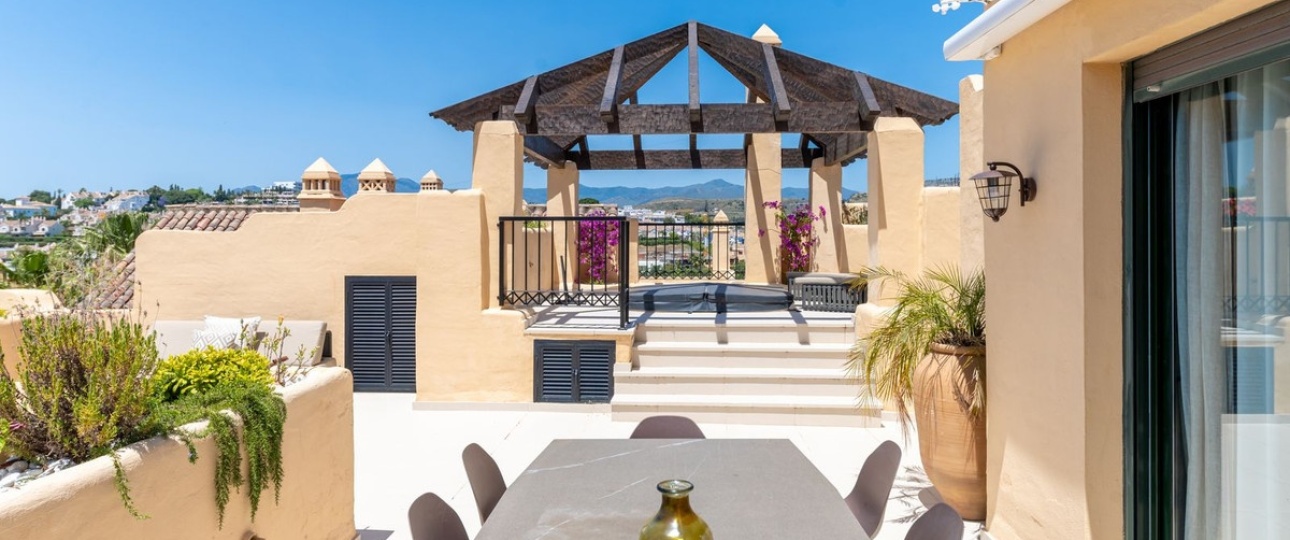 Rynek wtórny - apartment - Estepona - Atalaya