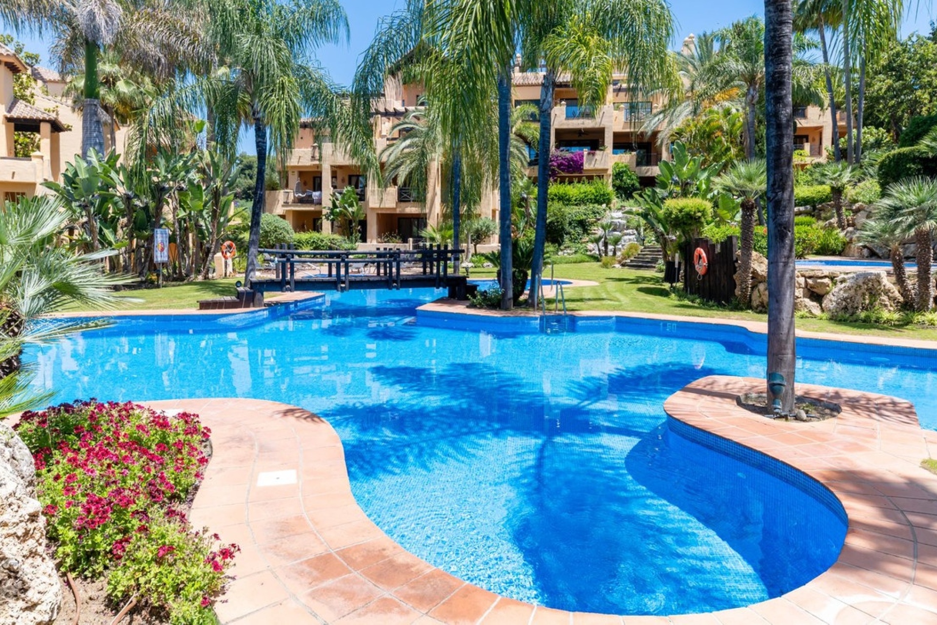 Rynek wtórny - apartment - Estepona - Atalaya