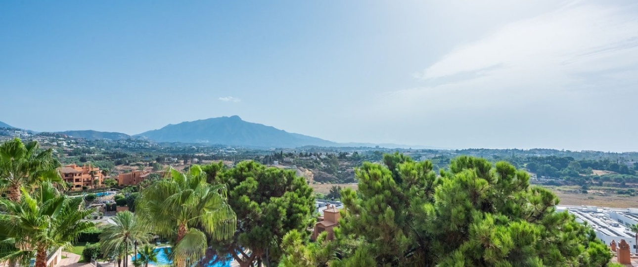 Rynek wtórny - apartment - Estepona - Atalaya