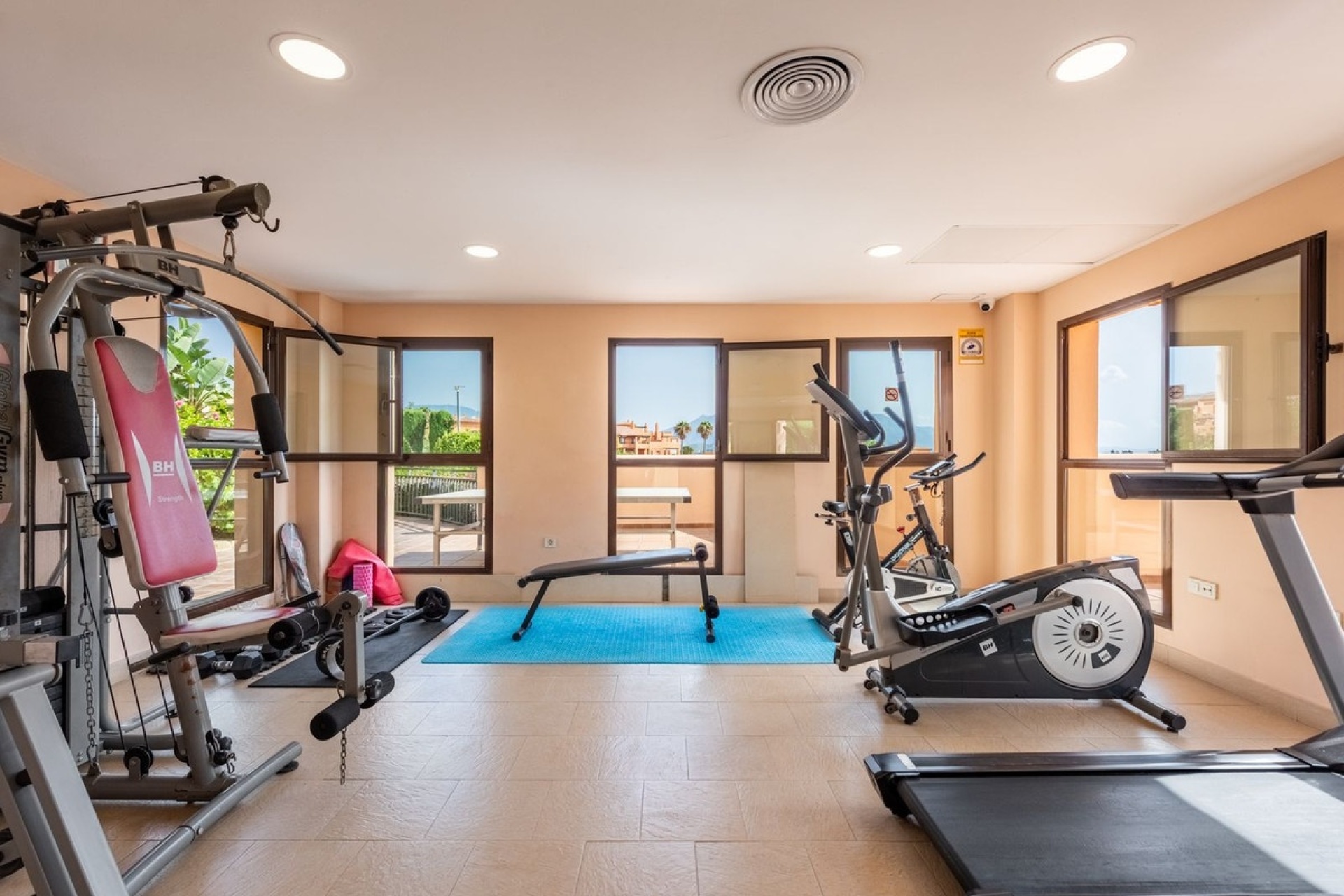 Rynek wtórny - apartment - Estepona - Atalaya