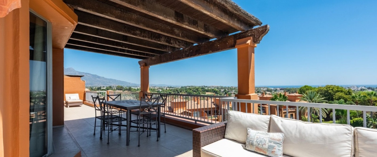 Rynek wtórny - apartment - Estepona - Atalaya