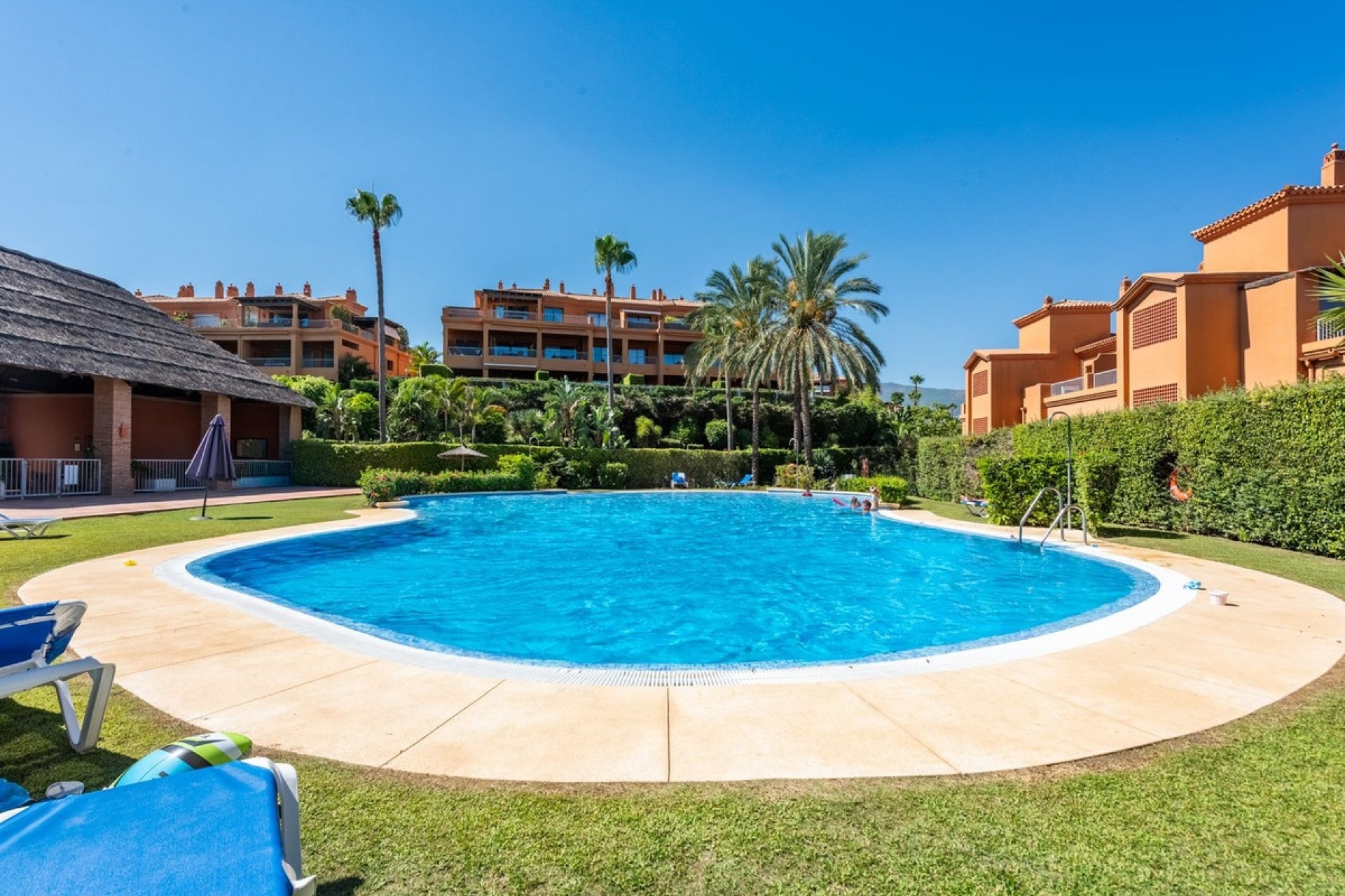 Rynek wtórny - apartment - Estepona - Atalaya