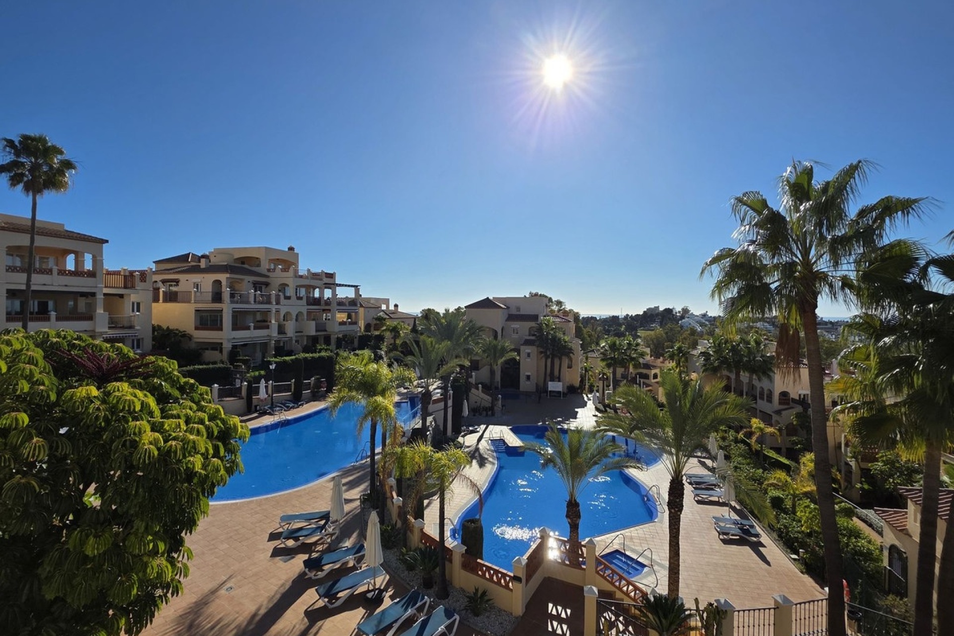 Rynek wtórny - apartment - Estepona - Atalaya