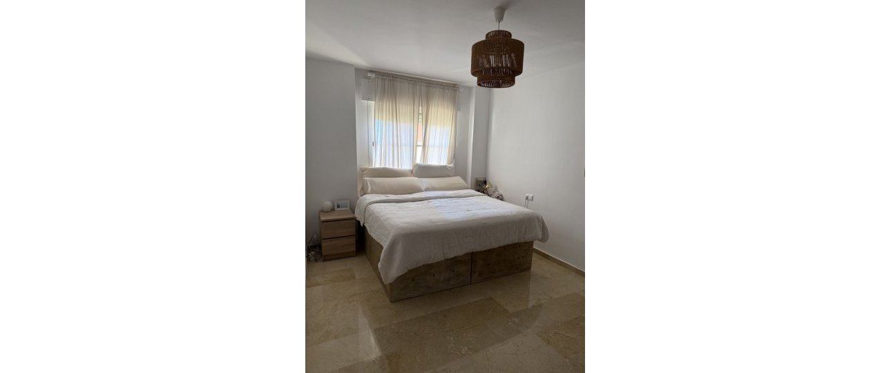 Rynek wtórny - apartment - Estepona - Atalaya