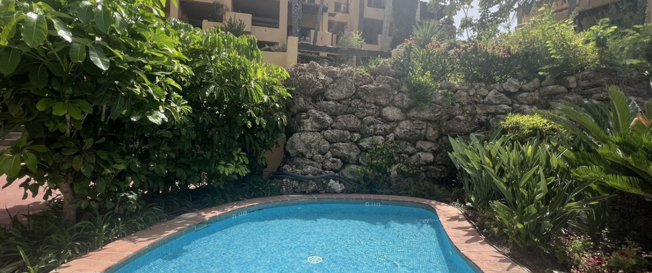 Rynek wtórny - apartment - Estepona - Atalaya