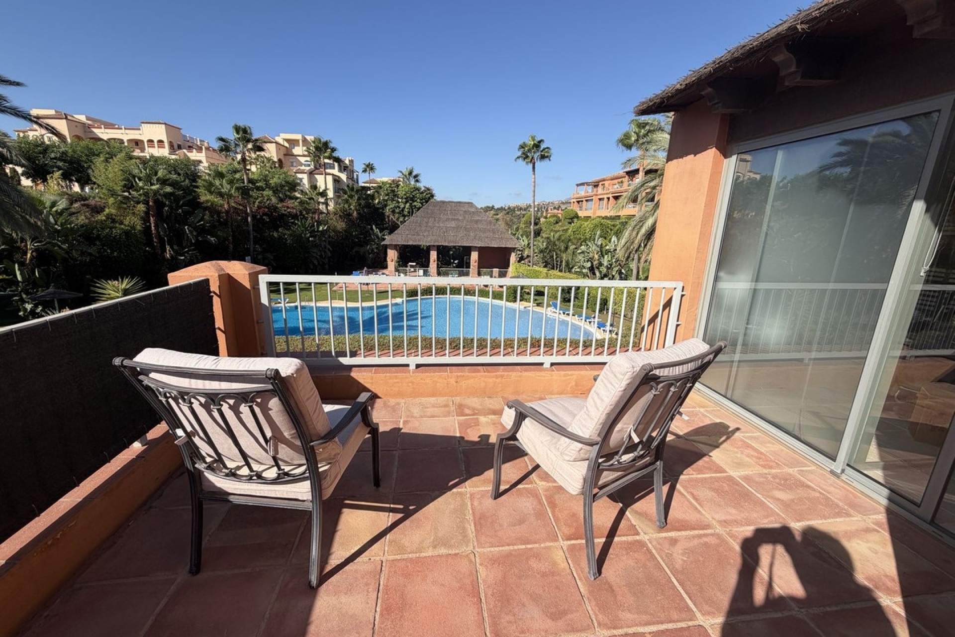 Rynek wtórny - apartment - Estepona - Atalaya