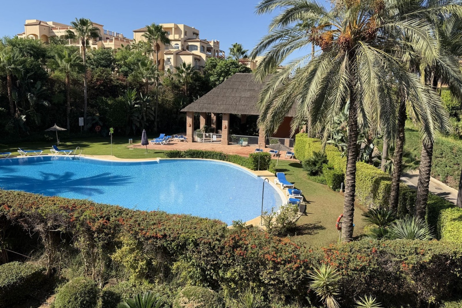 Rynek wtórny - apartment - Estepona - Atalaya