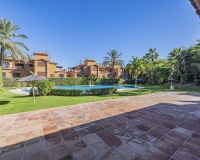 Rynek wtórny - apartment - Estepona - Atalaya