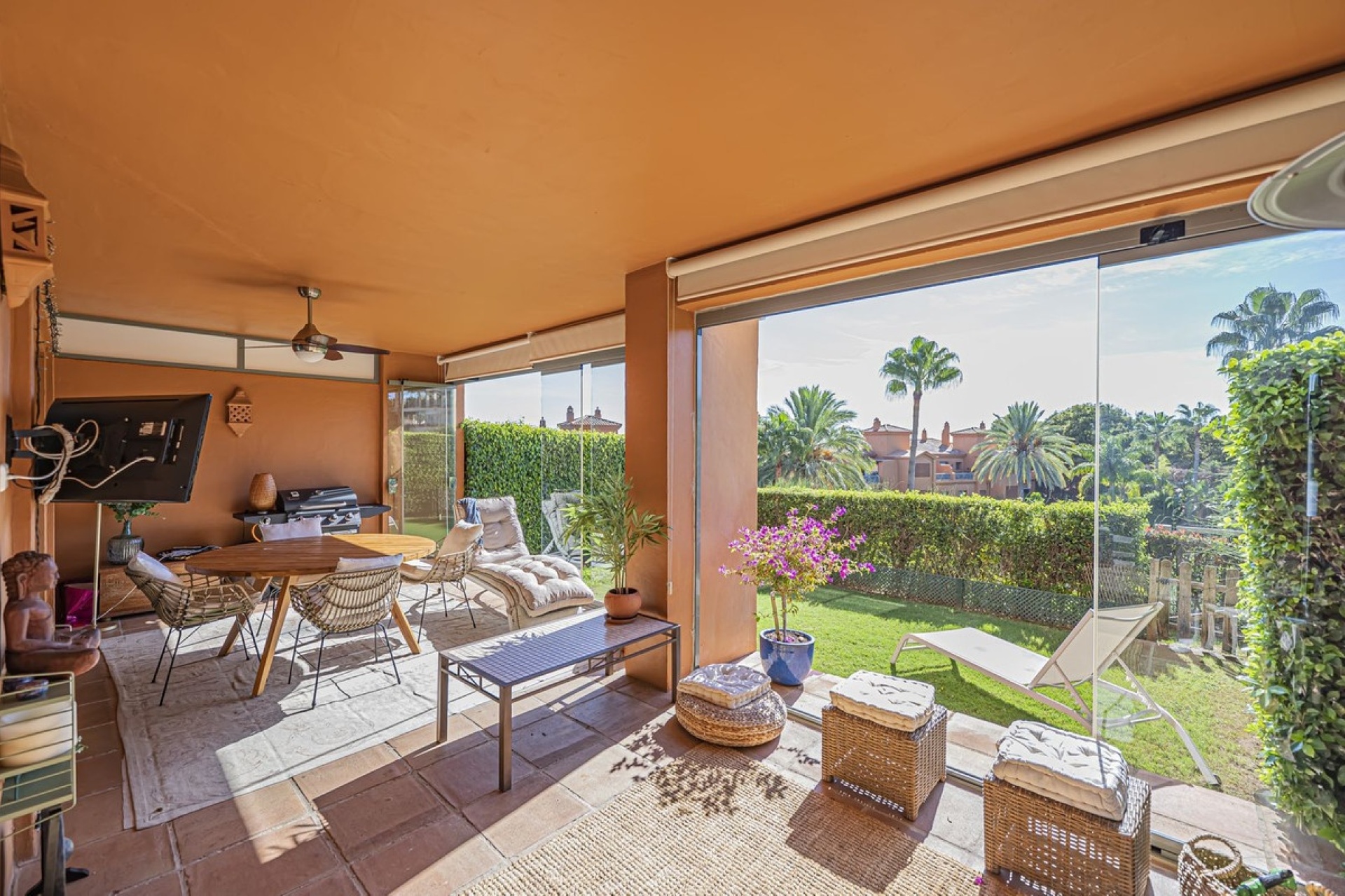 Rynek wtórny - apartment - Estepona - Atalaya